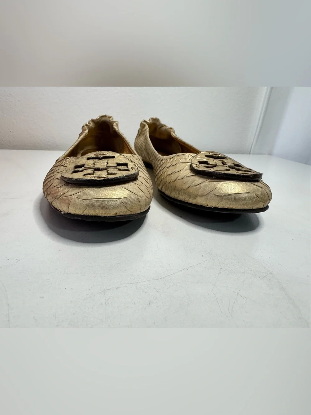 Tory Burch Champagne Metallic Leather Logo Ballet Flats 7.5